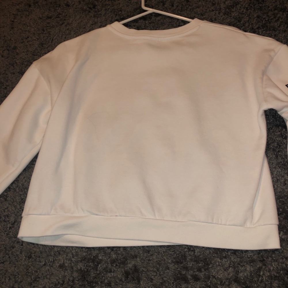 Lisa pull over - Picture 2 of 4